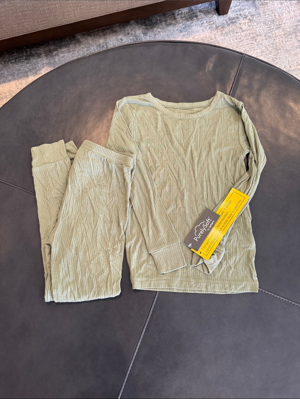 Purely Soft by Carter’s Olive Ribbed Long Sleeve pajamas Top & Pant Set